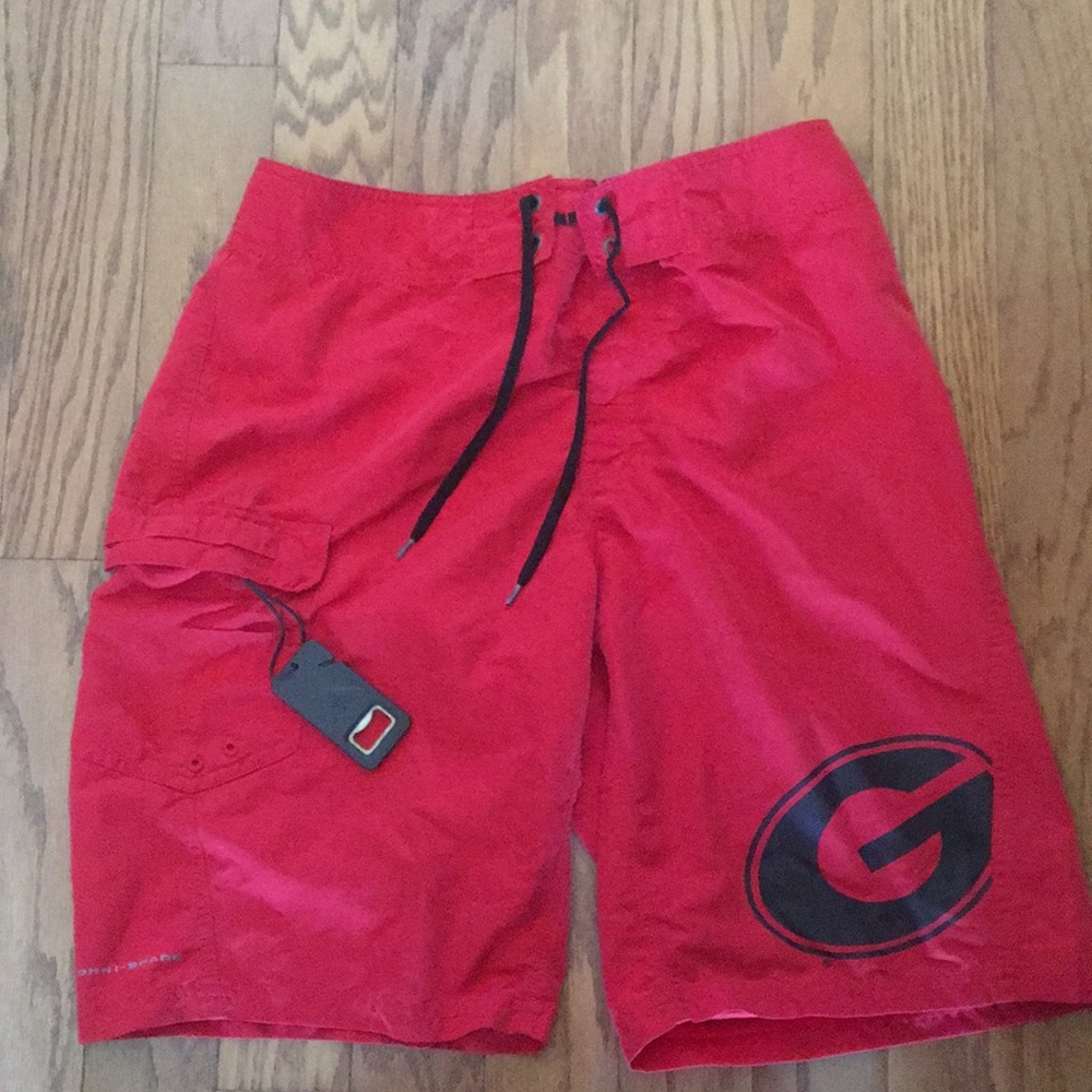 Georgia Bulldog Columbia shorts, men’s small
